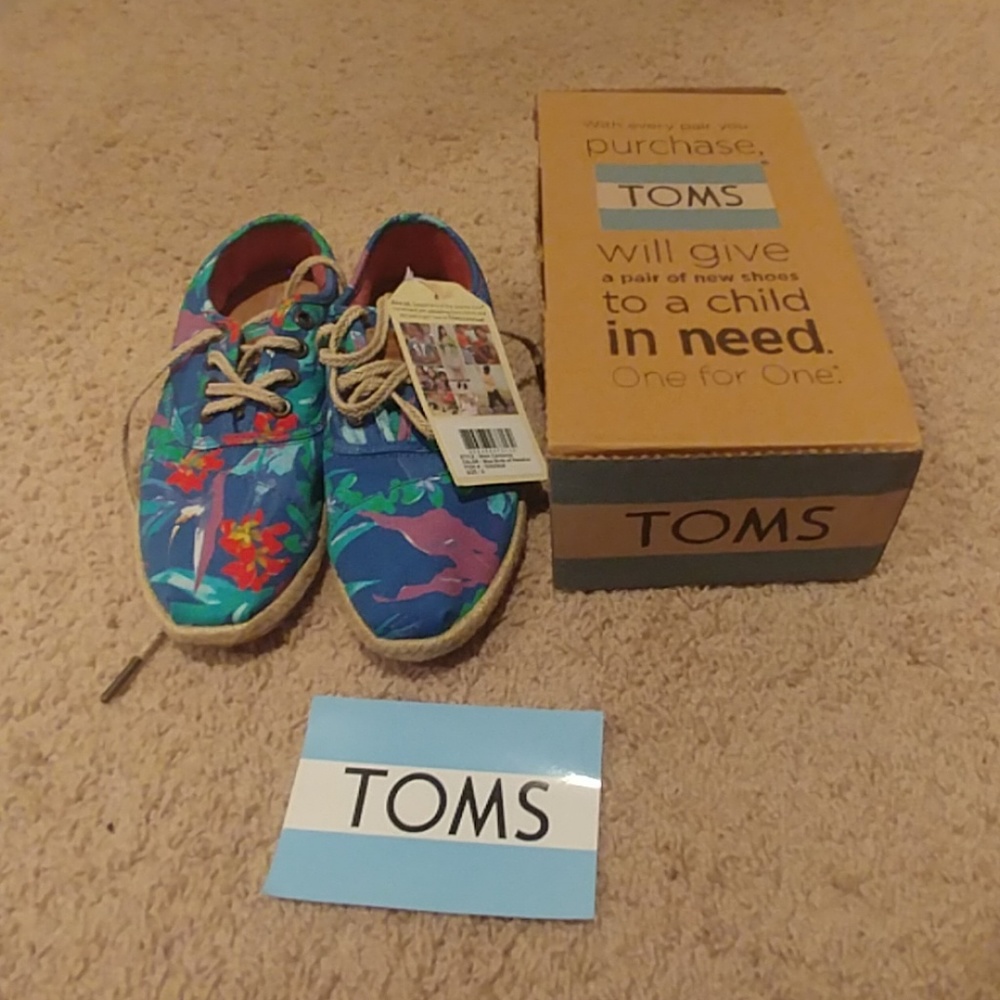 New Toms